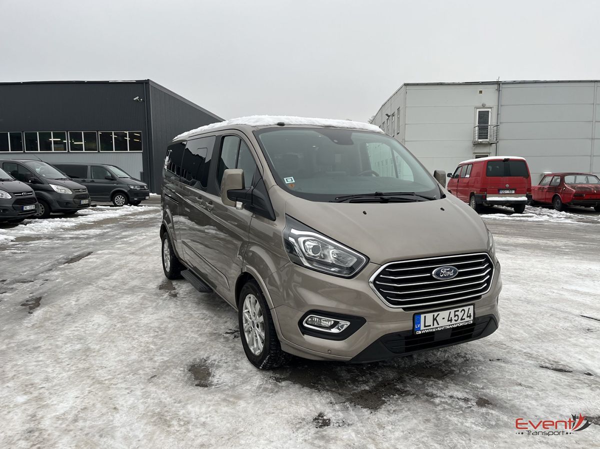 Ford Tourneo Custom 2018 — auto noma
